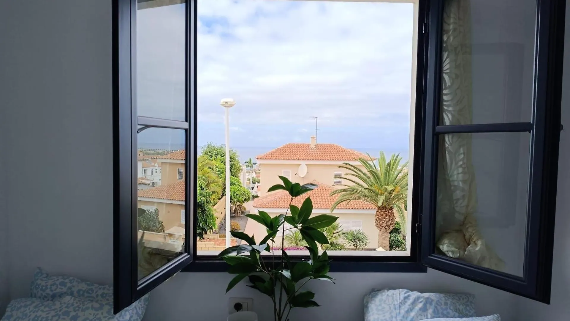 Villa-Costaadeje-3Br-Balcony-Wifi-Parking Costa Adeje  Βίλα Costa Adeje (Tenerife)